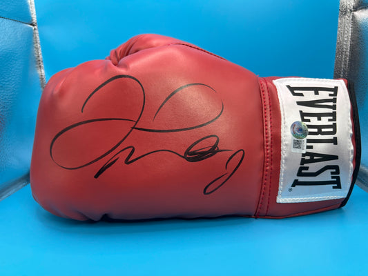 Floyd Maymeather Autographed Boxing Glove (Beckett)